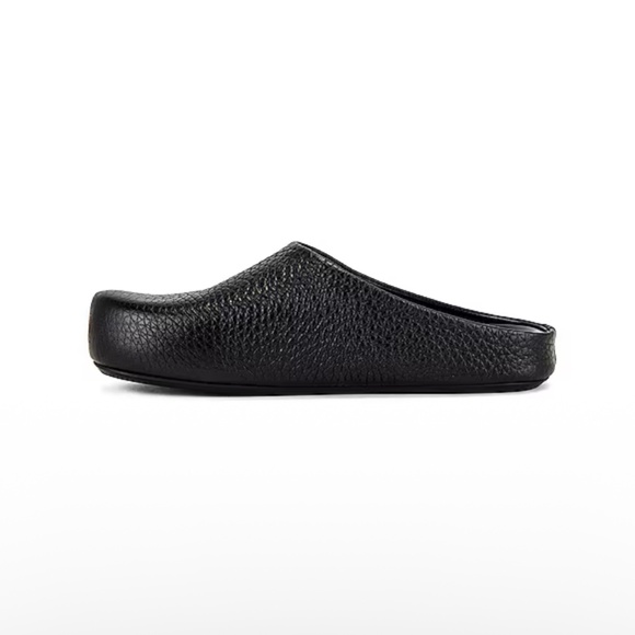Marni Men’s Black Leather Fussbett Sabot - Size 11
